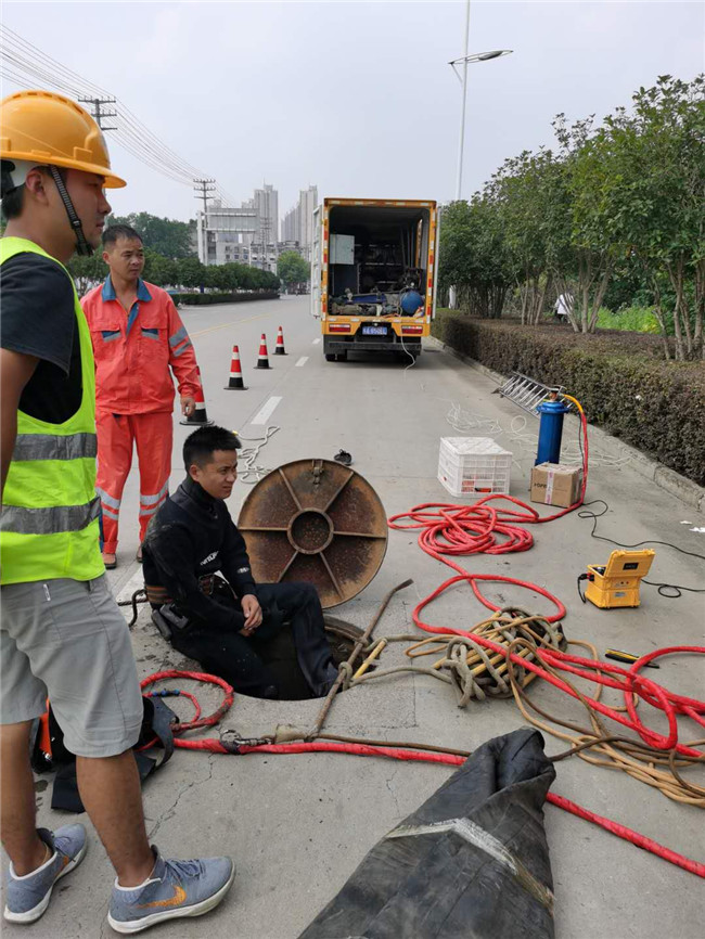 龙里翻衬法管道修复技术主要工序